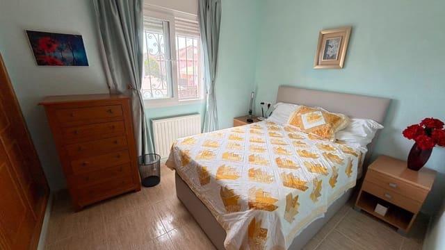 3 soveværelse Villa til salg i Los Montesinos med swimmingpool - € 315.000 (Ref: 9999423)