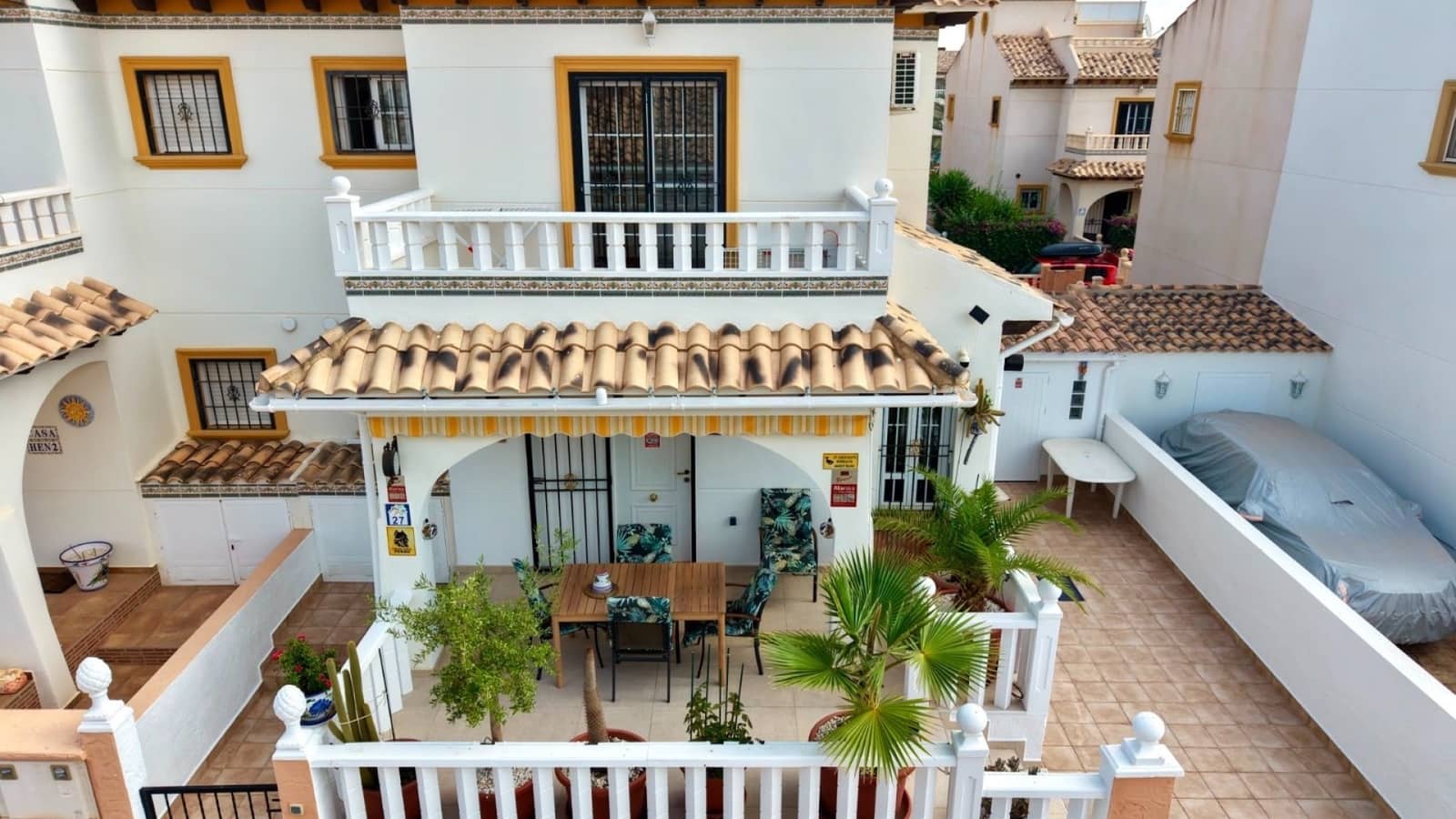 Semi-detached Villa for sale in Cabo Roig with pool - € 239,000 (Ref: 9999424)