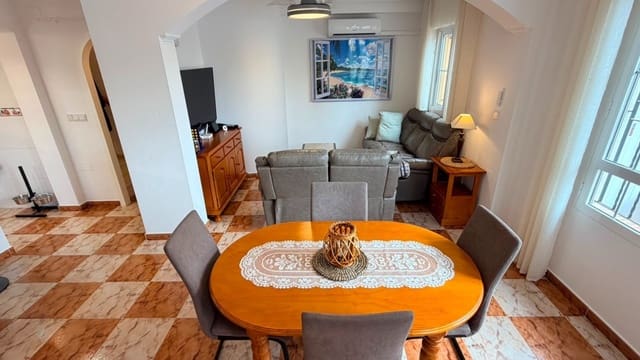 Semi-detached Villa for sale in Cabo Roig, Orihuela with pool - € 239,000 (Ref: 9999424)