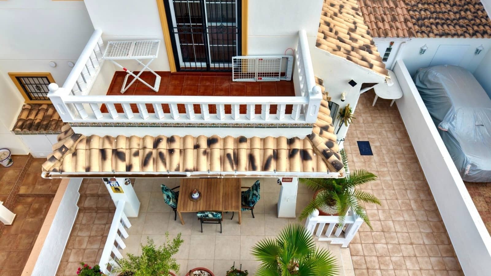 Semi-detached Villa for sale in Cabo Roig with pool - € 239,000 (Ref: 9999424)