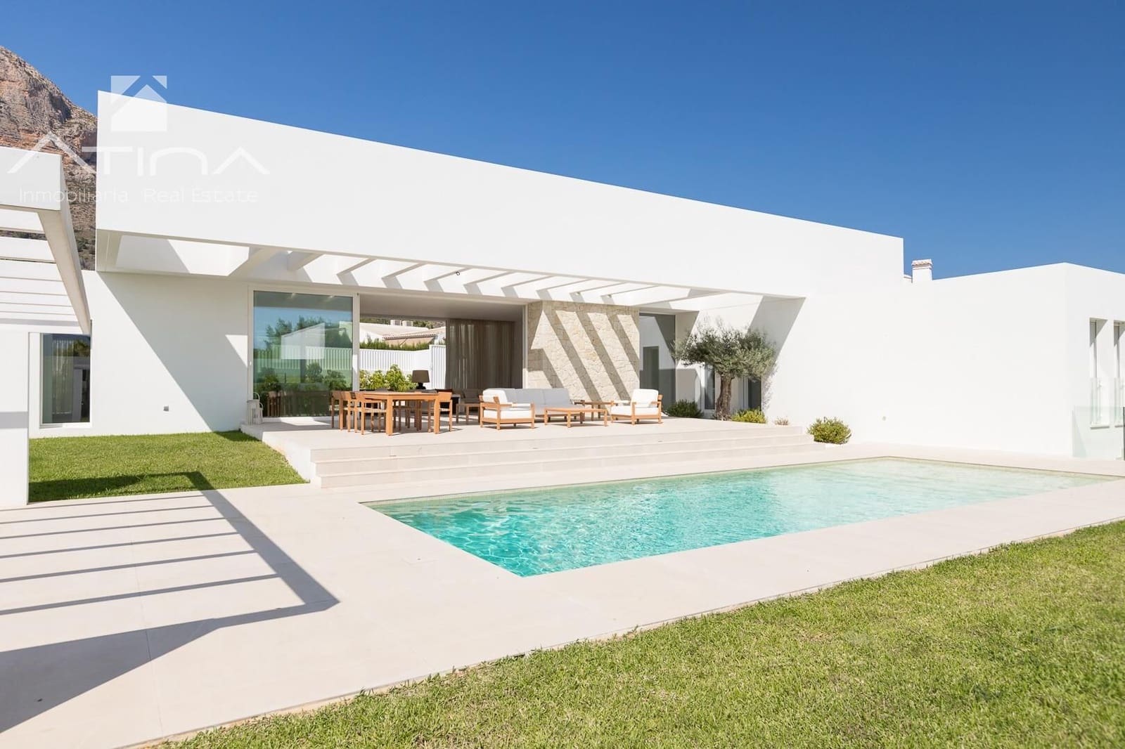 5 soverom Villa til salgs i Javea / Xabia med svømmebasseng - € 2 350 000 (Ref: 10005568)