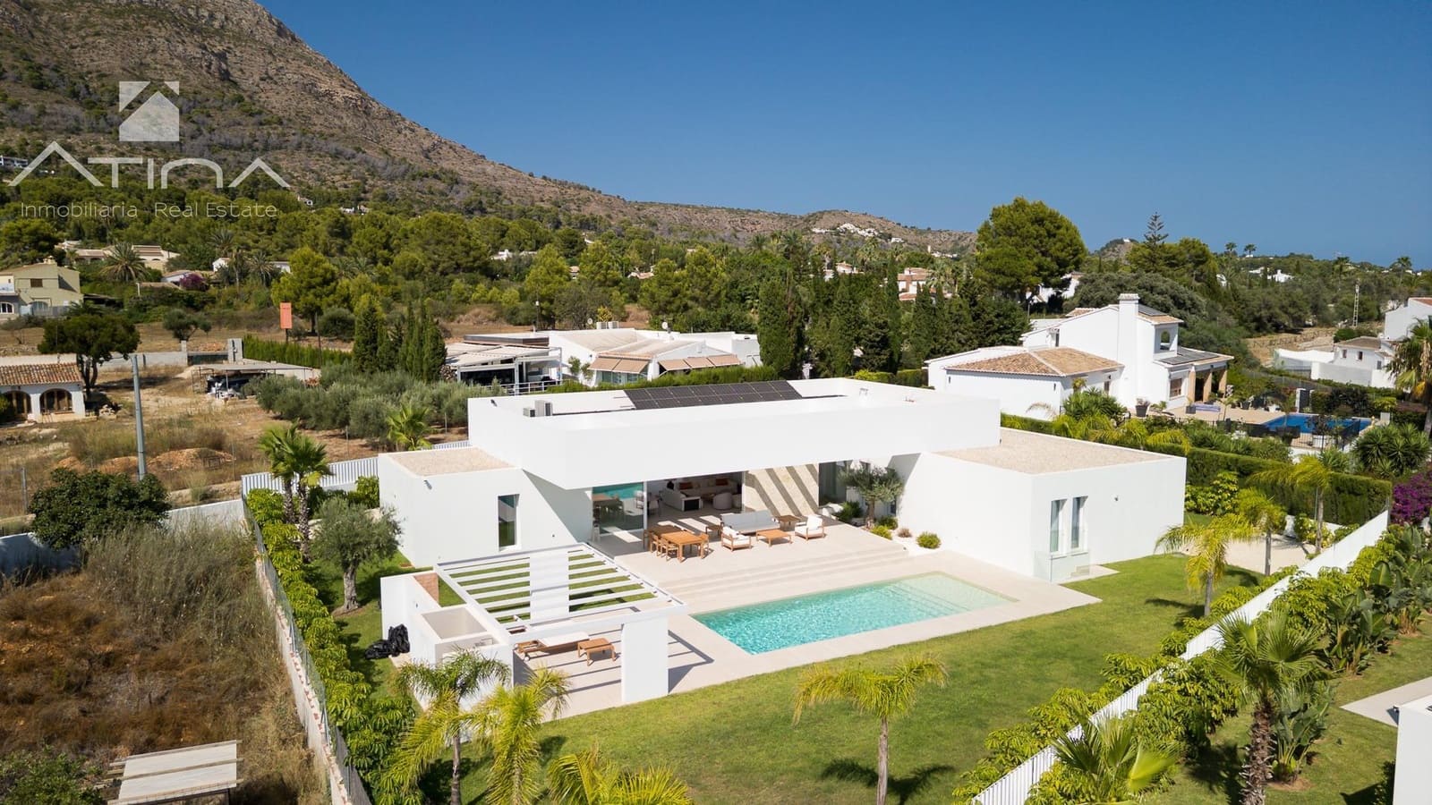 5 soverom Villa til salgs i Javea / Xabia med svømmebasseng - € 2 350 000 (Ref: 10005568)