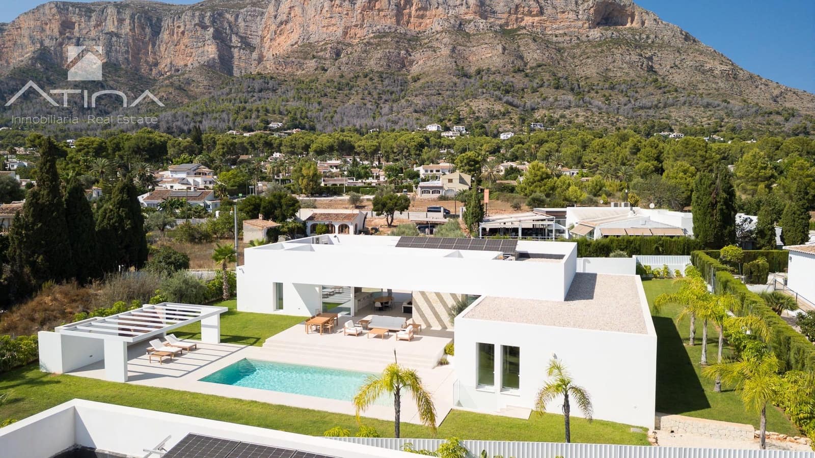 5 soverom Villa til salgs i Javea / Xabia med svømmebasseng - € 2 350 000 (Ref: 10005568)