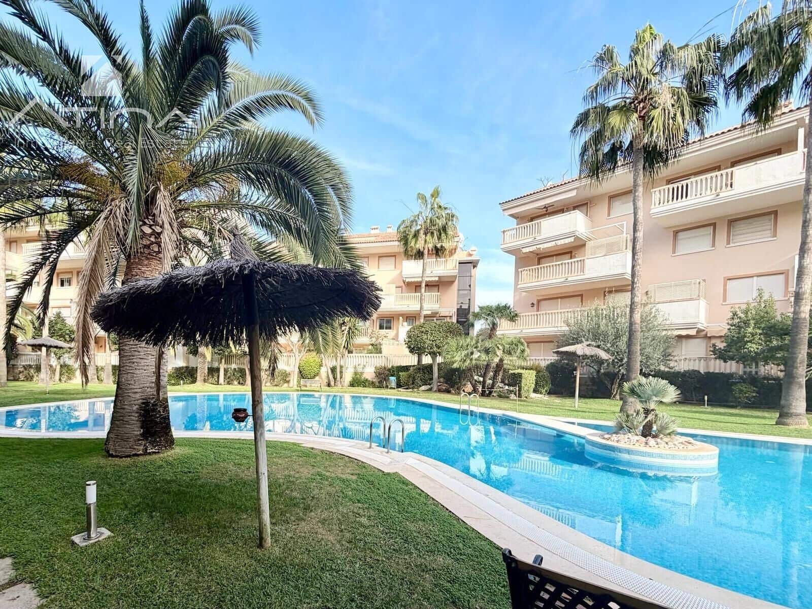 3 sovrum Lägenhet till salu i Arenal med pool - 475 000 € (Ref: 10011613)