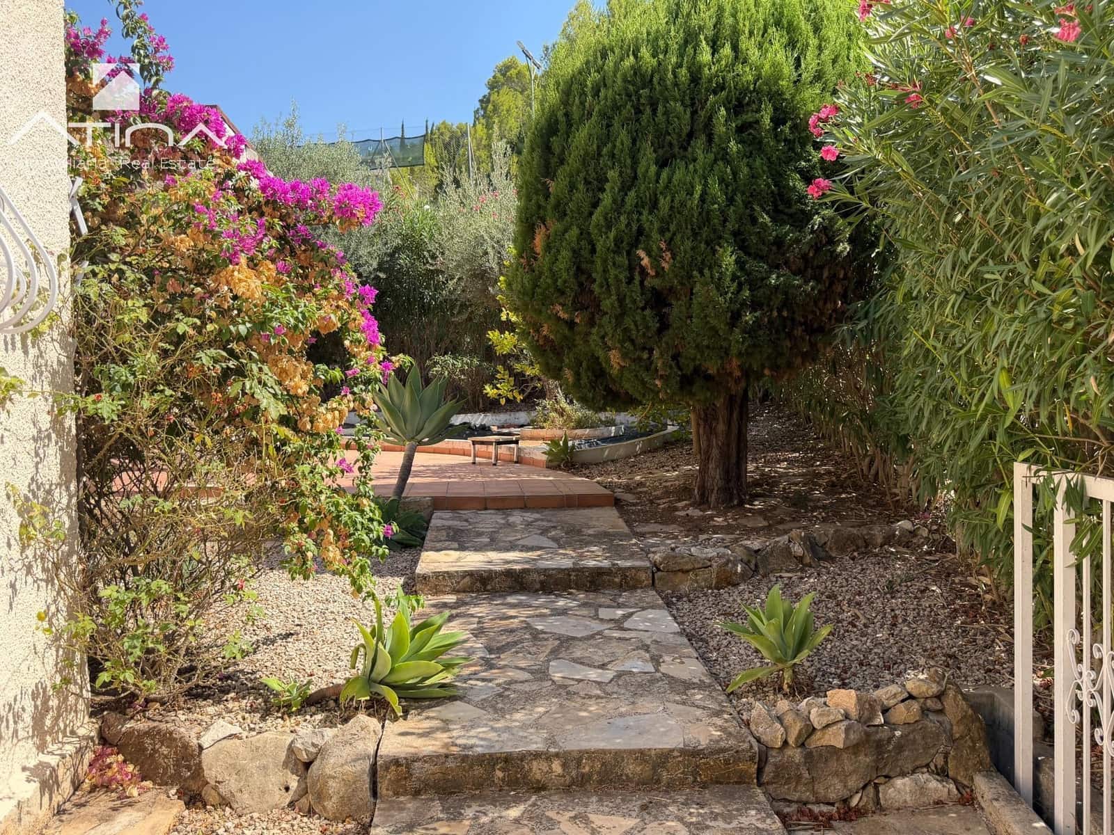 2 bedroom Villa for sale in Pedreguer - € 260,000 (Ref: 10011614)