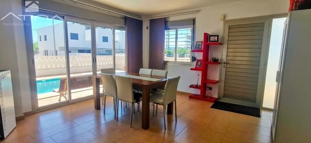 3 Zimmer Villa zu verkaufen in Oliva mit Pool Garage - 499.000 € (Ref: 10120138)