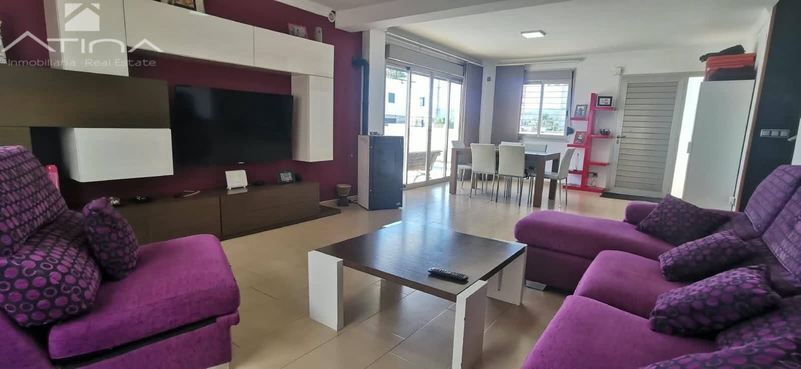 3 Zimmer Villa zu verkaufen in Oliva mit Pool Garage - 499.000 € (Ref: 10120138)