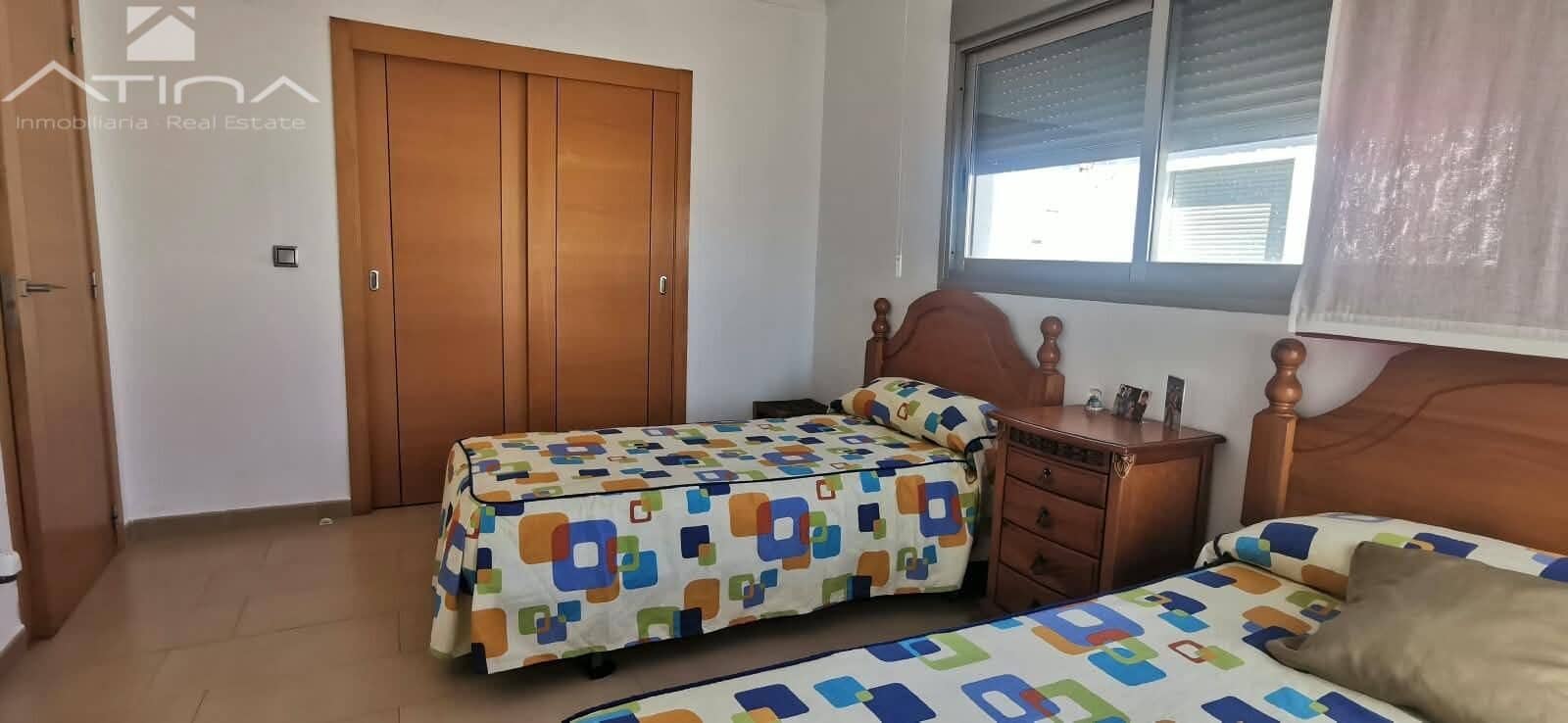 3 Zimmer Villa zu verkaufen in Oliva mit Pool Garage - 499.000 € (Ref: 10120138)