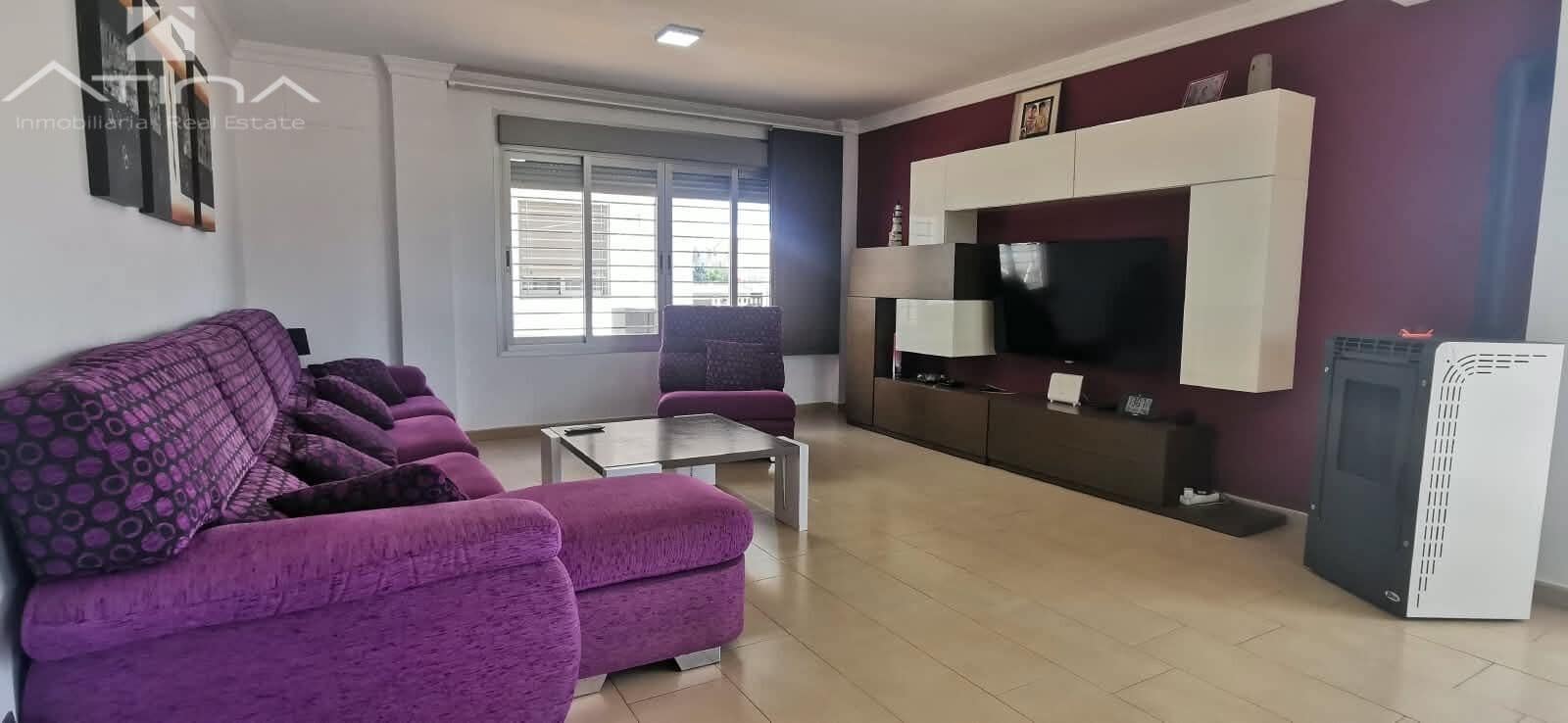 3 Zimmer Villa zu verkaufen in Oliva mit Pool Garage - 499.000 € (Ref: 10120138)