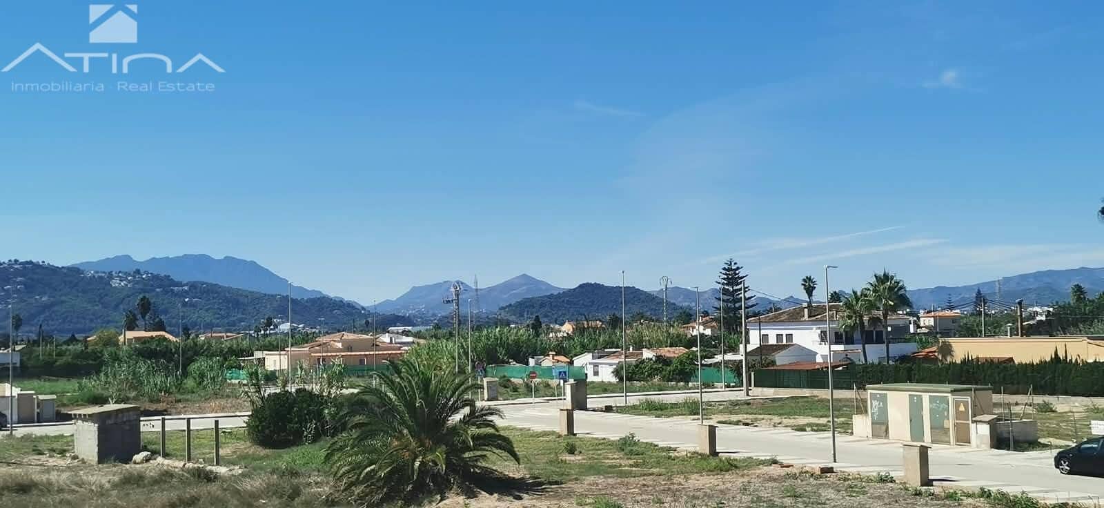 3 Zimmer Villa zu verkaufen in Oliva mit Pool Garage - 499.000 € (Ref: 10120138)