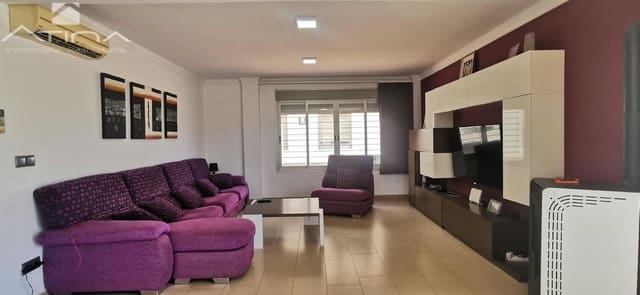 3 chambre Villa/Maison à vendre à Oliva avec piscine garage - 499 000 € (Ref: 10120138)