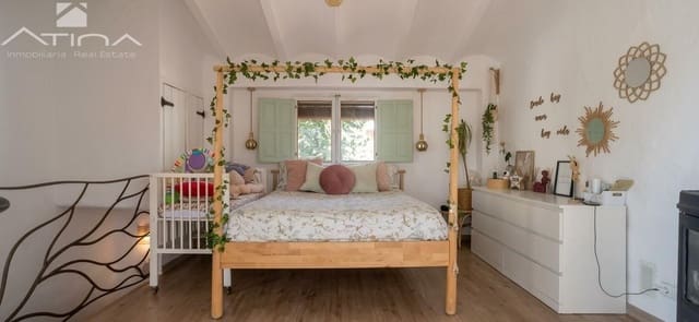 3 slaapkamer Huis te koop in La Font d'En Carròs - € 220.000 (Ref: 10142566)