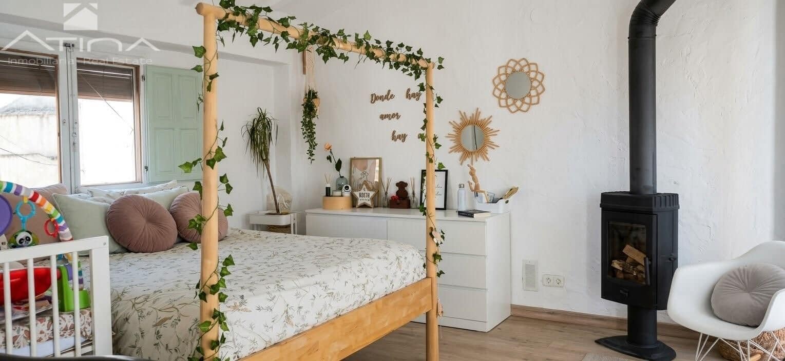 3 slaapkamer Huis te koop in La Font d'En Carros - € 220.000 (Ref: 10142566)