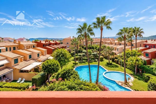 Ático de 3 habitaciones en Puerto, Javea / Xàbia en venta con piscina garaje - 675.000 € (Ref: 10159623)