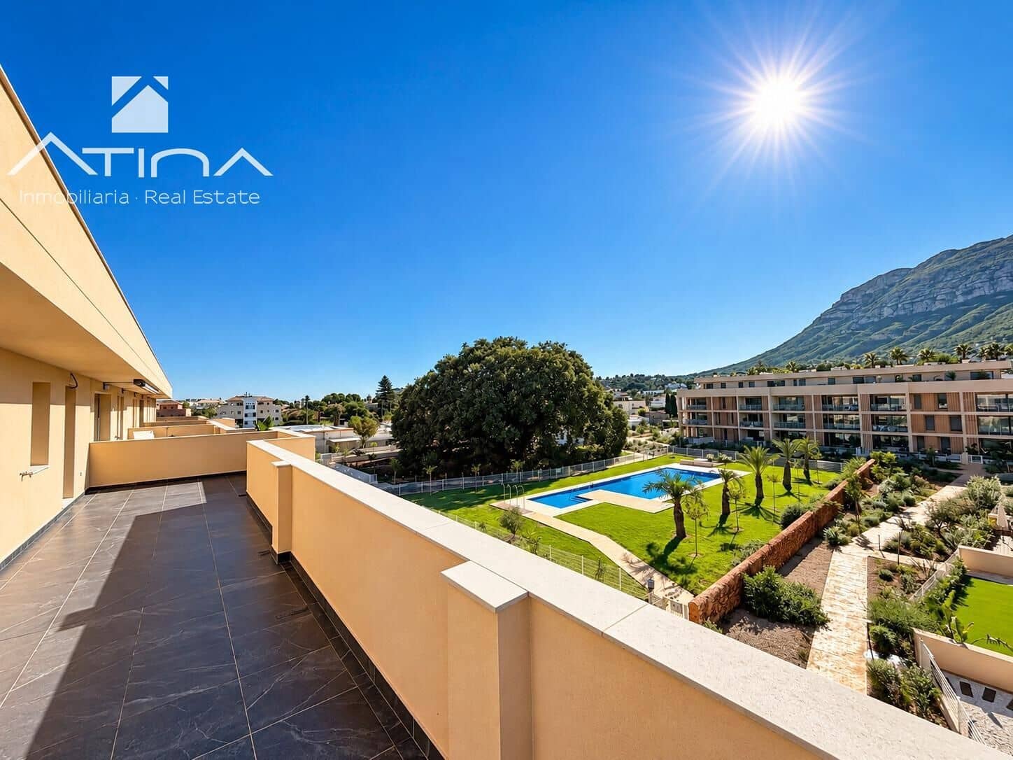 3 soverom Penthouse til salgs i Denia med svømmebasseng garasje - € 579 000 (Ref: 10171561)