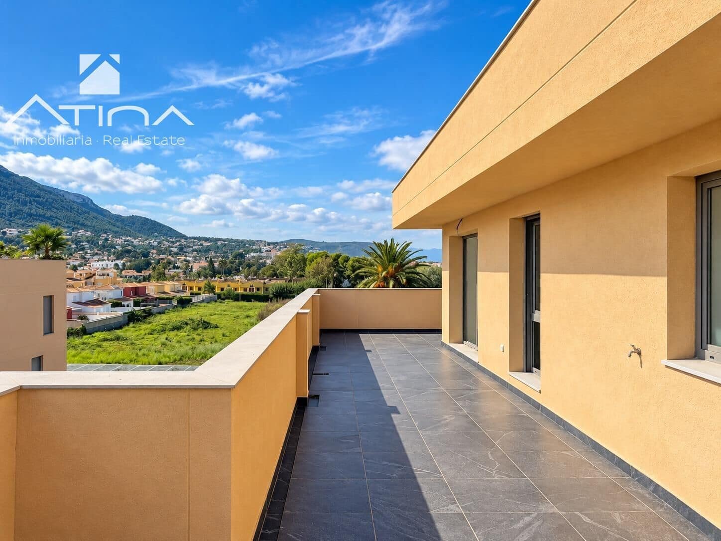 3 soverom Penthouse til salgs i Denia med svømmebasseng garasje - € 579 000 (Ref: 10171561)