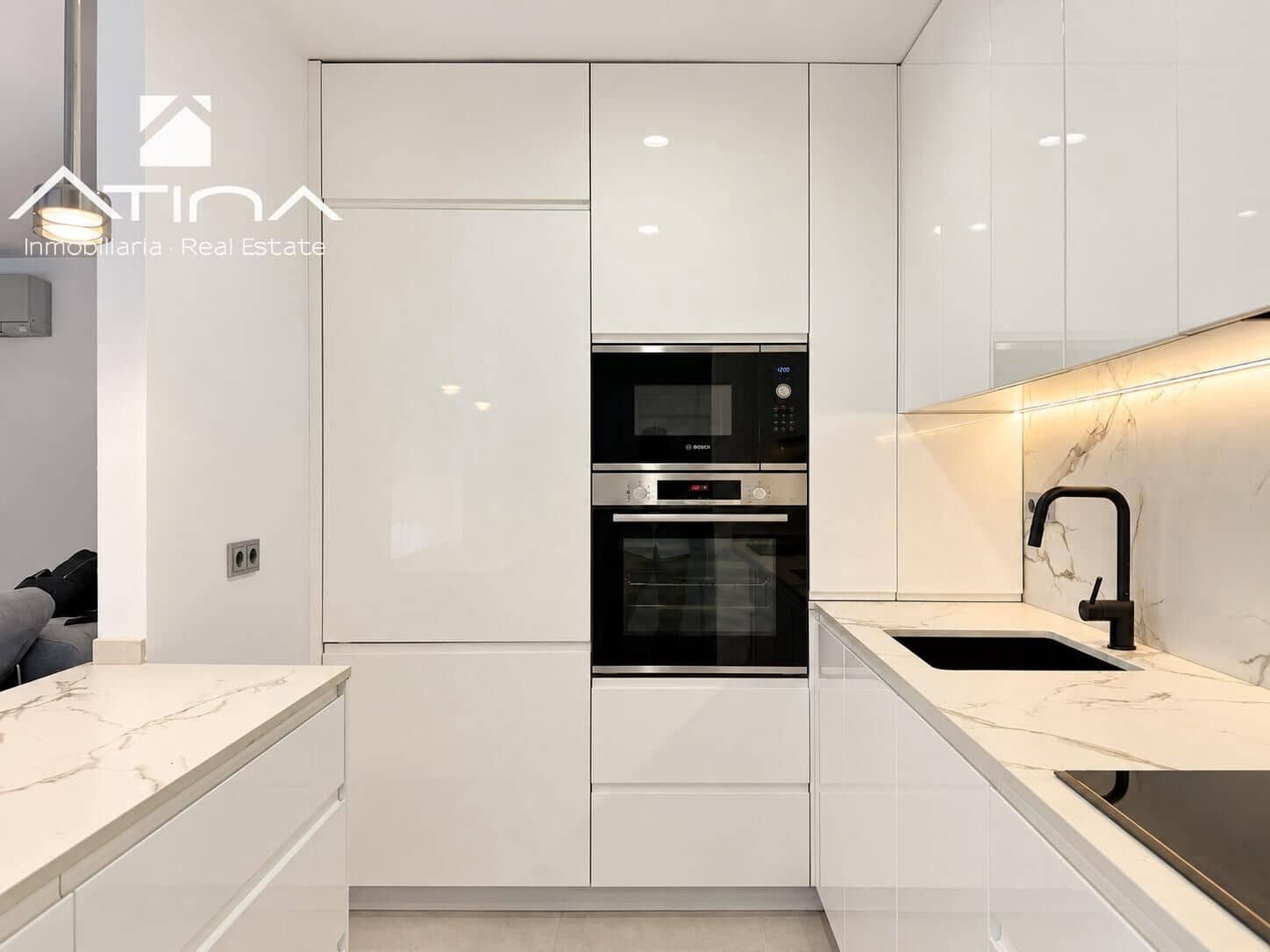 Adosado de 2 habitaciones en Dénia en venta con piscina garaje - 985.000 € (Ref: 10173869)