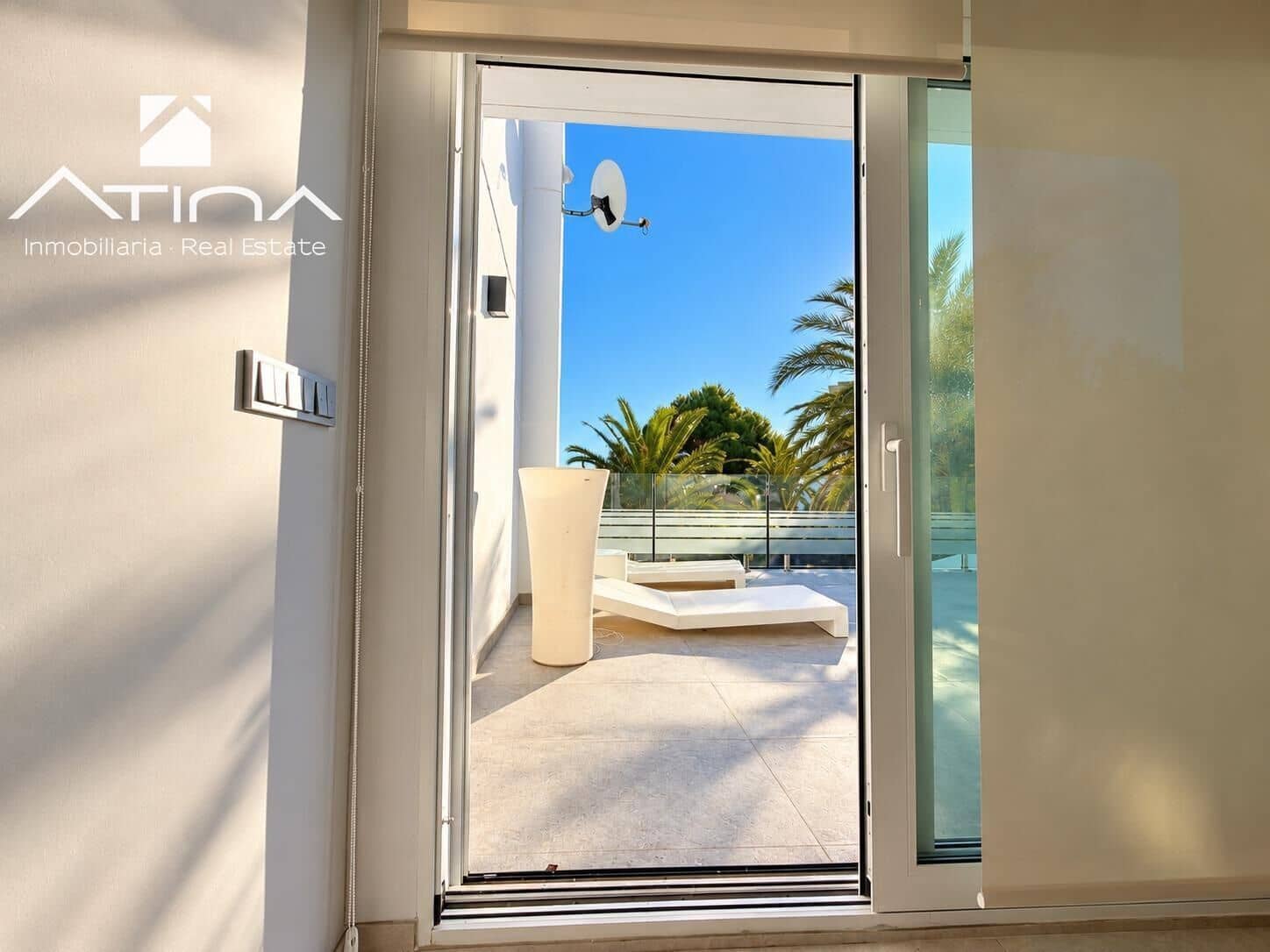 Adosado de 2 habitaciones en Dénia en venta con piscina garaje - 985.000 € (Ref: 10173869)