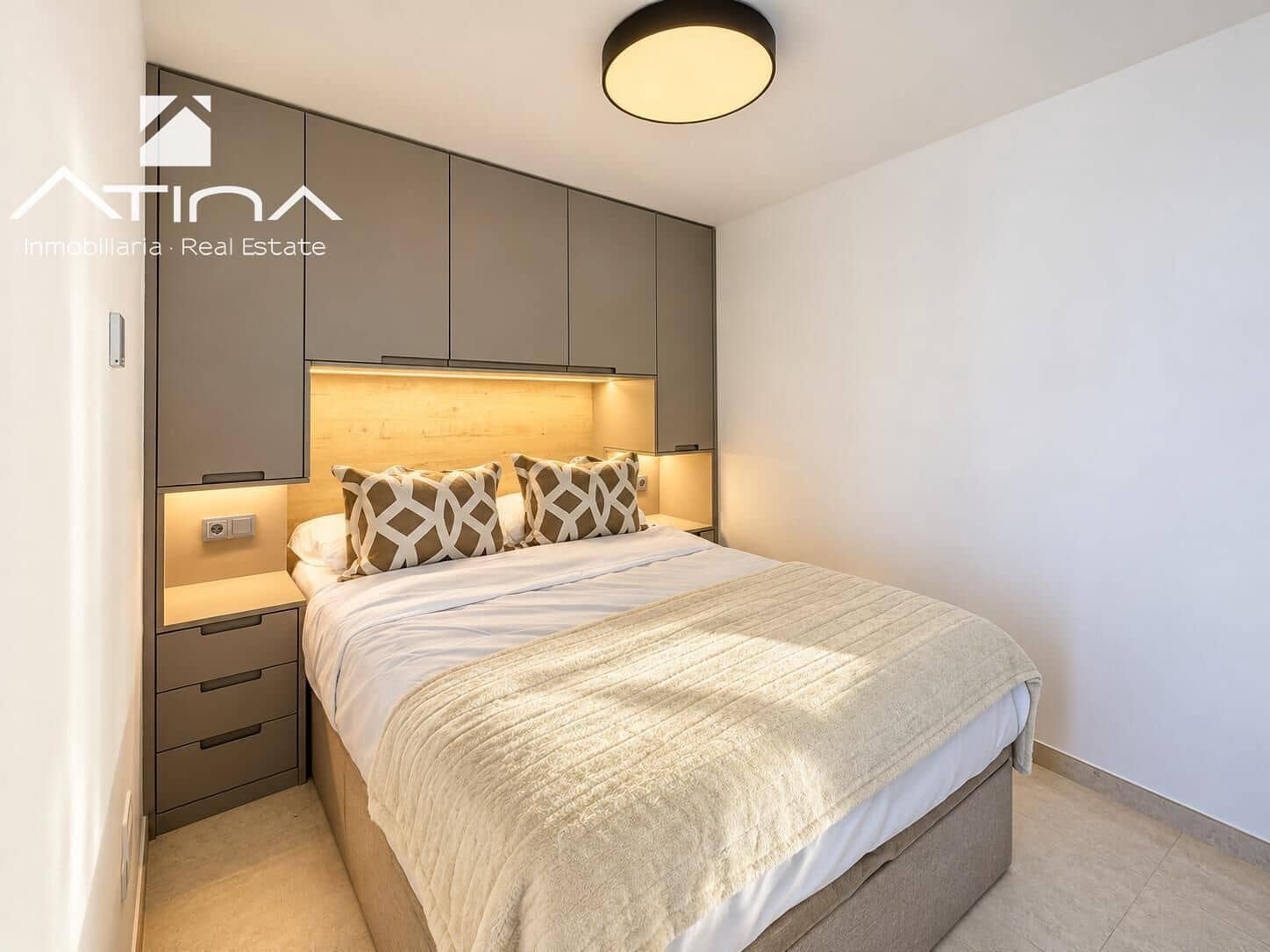 Adosado de 2 habitaciones en Dénia en venta con piscina garaje - 985.000 € (Ref: 10173869)