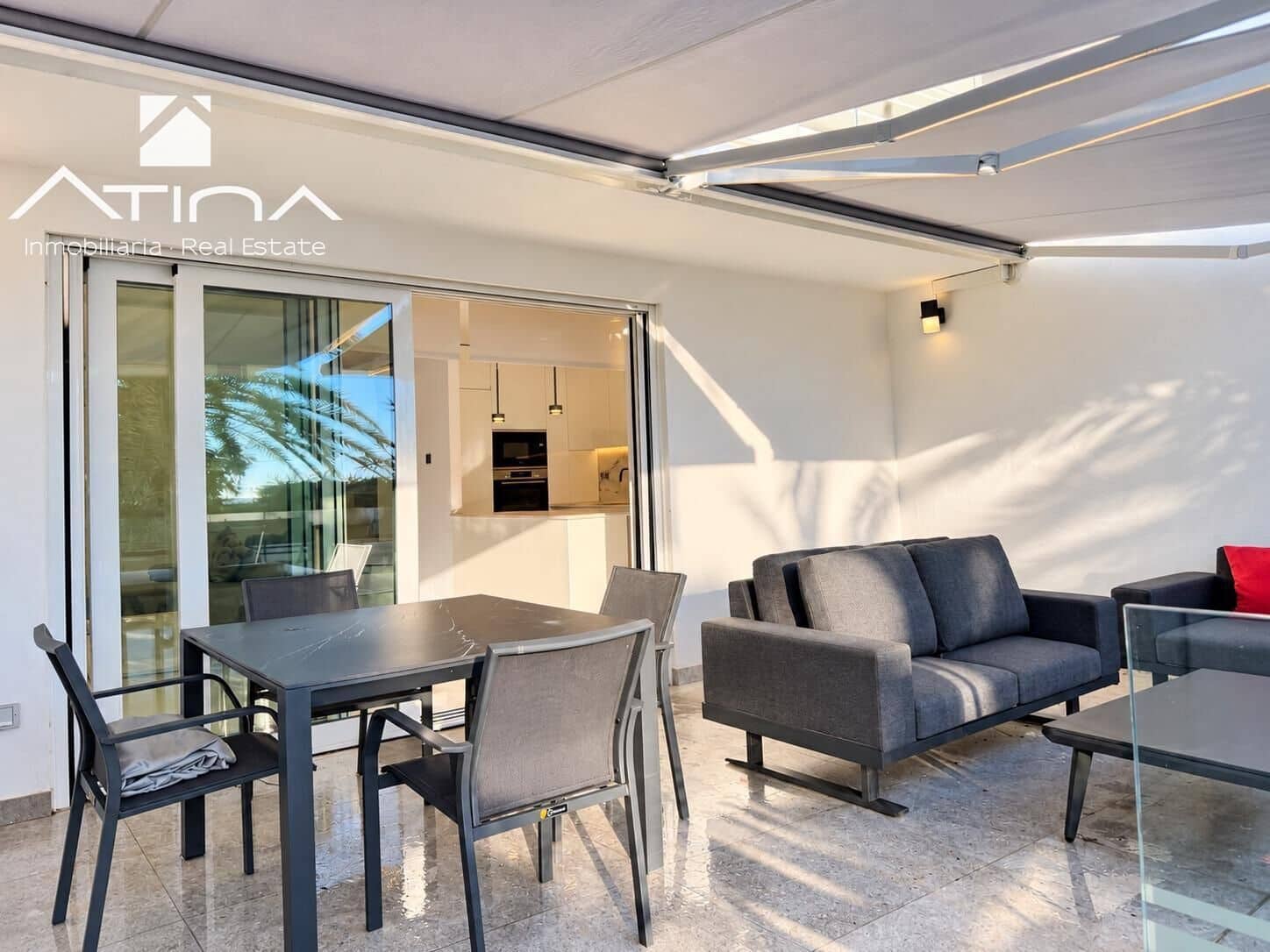 Adosado de 2 habitaciones en Dénia en venta con piscina garaje - 985.000 € (Ref: 10173869)