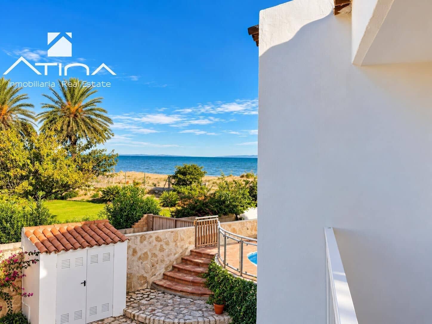 Adosado de 2 habitaciones en Dénia en venta con piscina garaje - 985.000 € (Ref: 10173869)