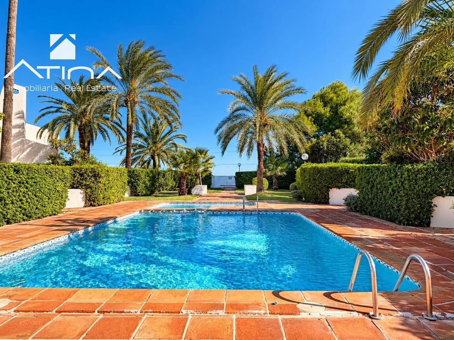 Adosado de 2 habitaciones en Dénia en venta con piscina garaje - 985.000 € (Ref: 10173869)