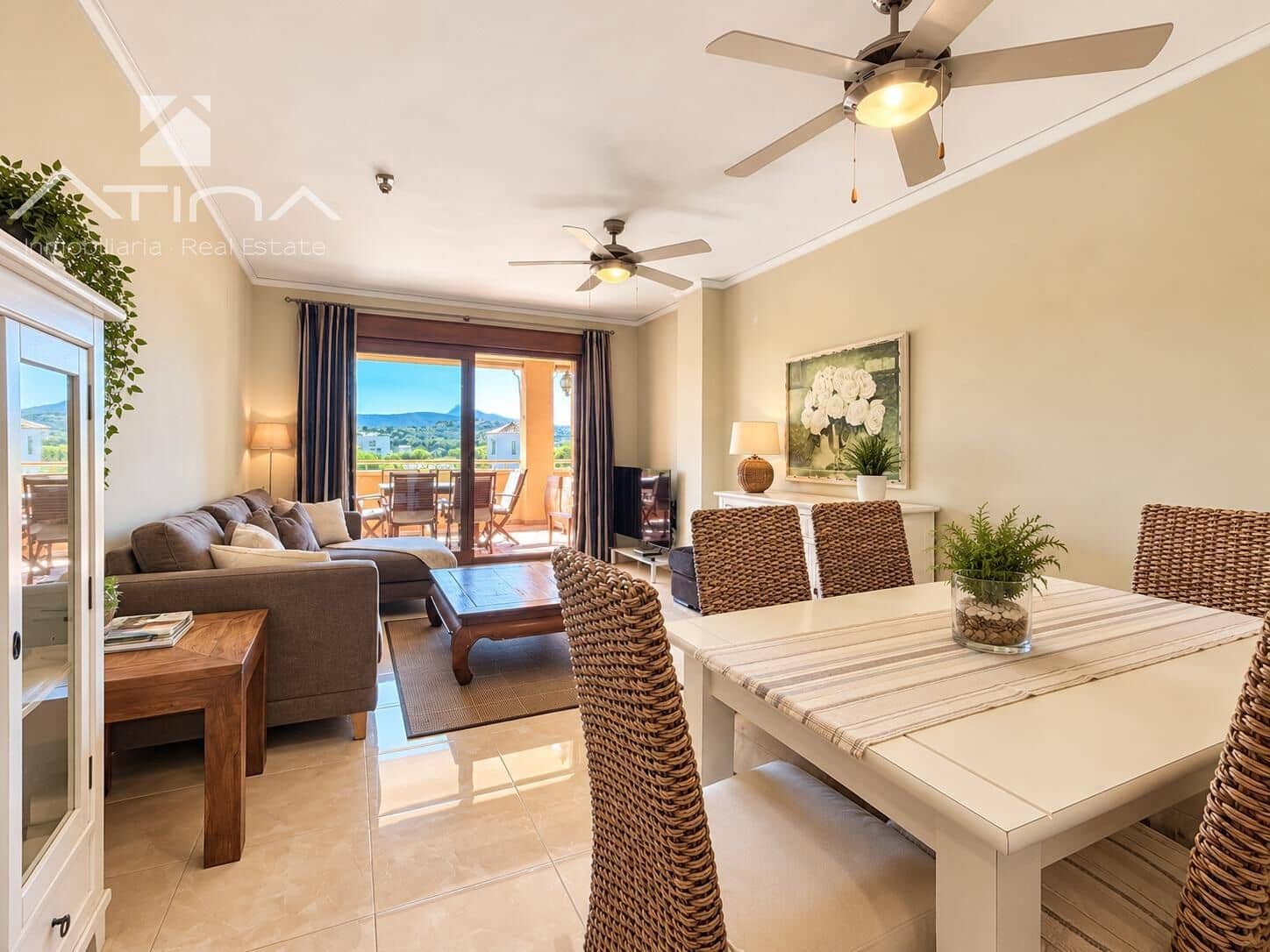 3 chambre Penthouse à vendre à Arenal avec piscine garage - 495 000 € (Ref: 10184863)