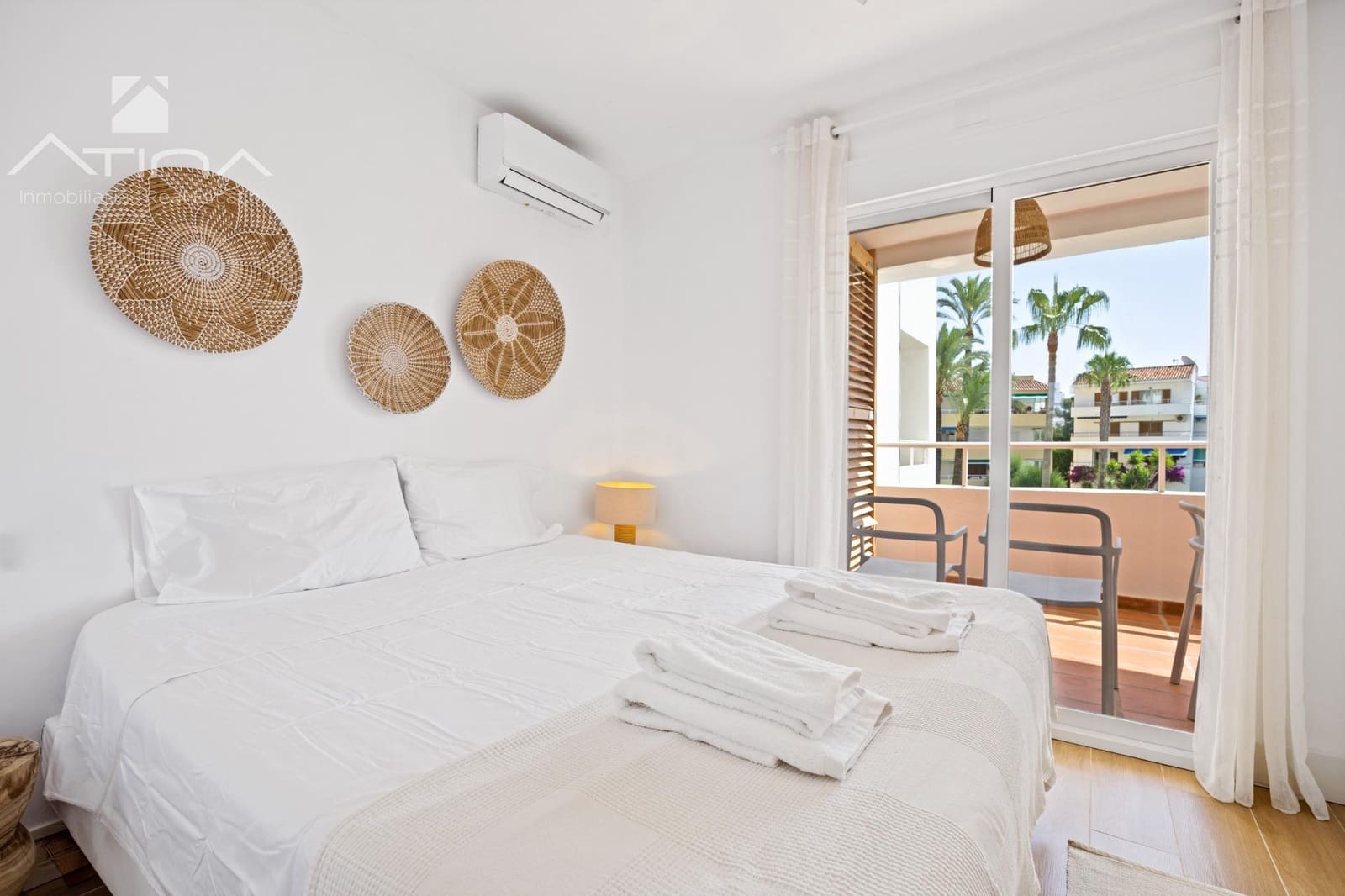 Apartamento de 2 habitaciones en Javea / Xàbia en venta con piscina - 390.000 € (Ref: 10187302)