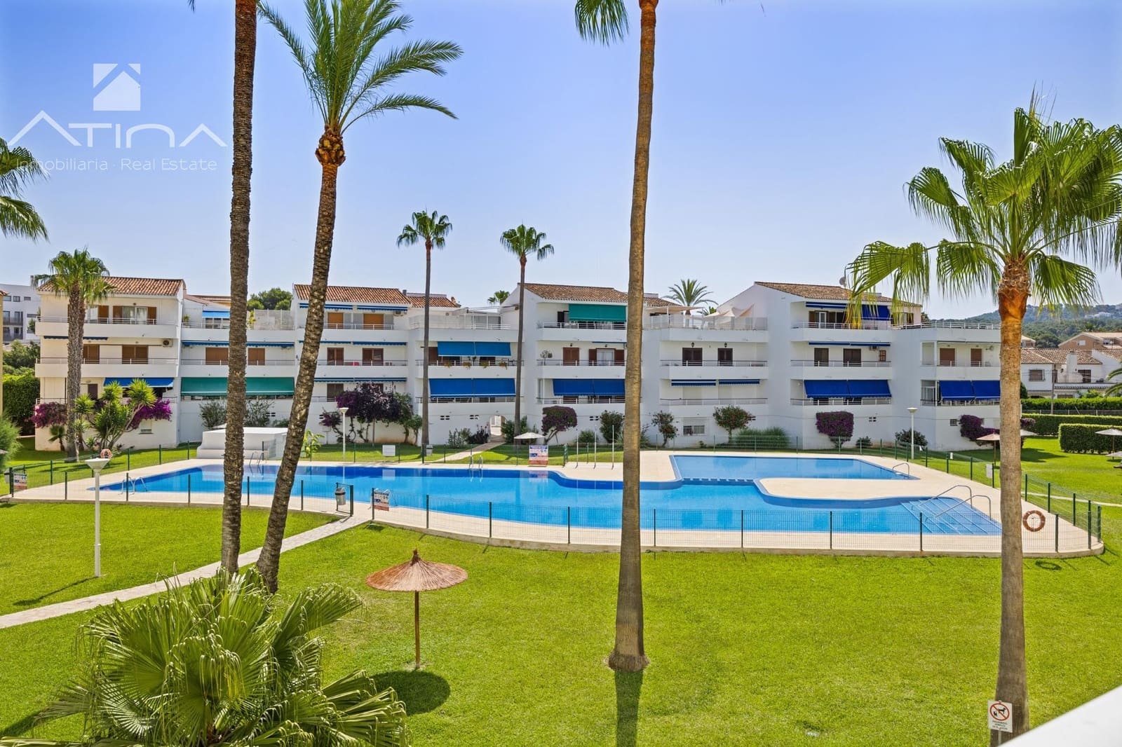 Apartamento de 2 habitaciones en Javea / Xàbia en venta con piscina - 390.000 € (Ref: 10187302)