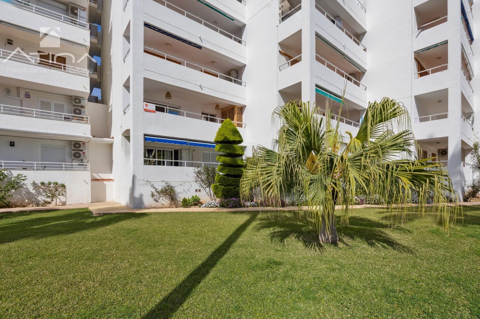 Apartamento de 2 habitaciones en Javea / Xàbia en venta con piscina - 390.000 € (Ref: 10187302)