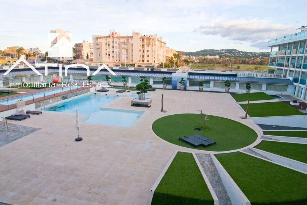 3 sypialnia Apartament na sprzedaż w Arenal z basenem garażem - 680 000 € (Ref: 6091091)