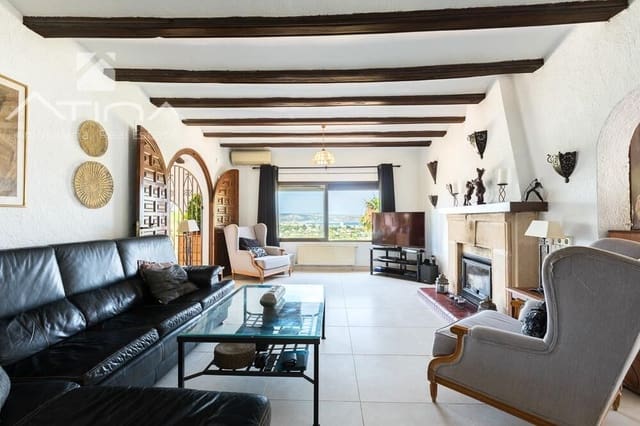 5 bedroom Villa for sale in La Granadella  - Costa Nova, Javea / Xàbia with pool garage - € 850,000 (Ref: 7783384)