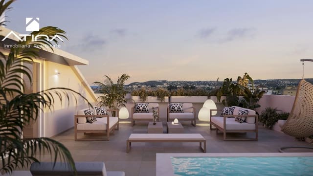 3 makuuhuone Kattohuoneisto myytävänä paikassa Centro ciudad, Javea / Xàbia mukana uima-altaan 
autotalli - 520 000 € (Ref: 8352217)