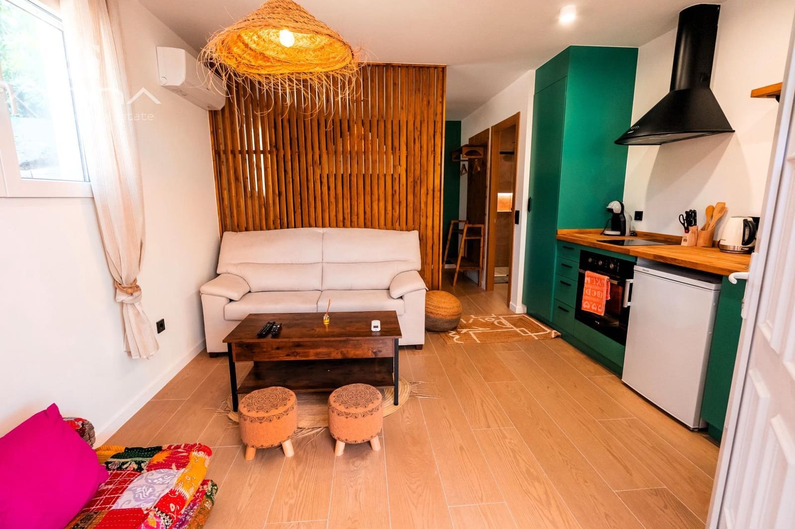 4 bedroom Villa for sale in Javea / Xabia with pool - € 699,000 (Ref: 8576431)