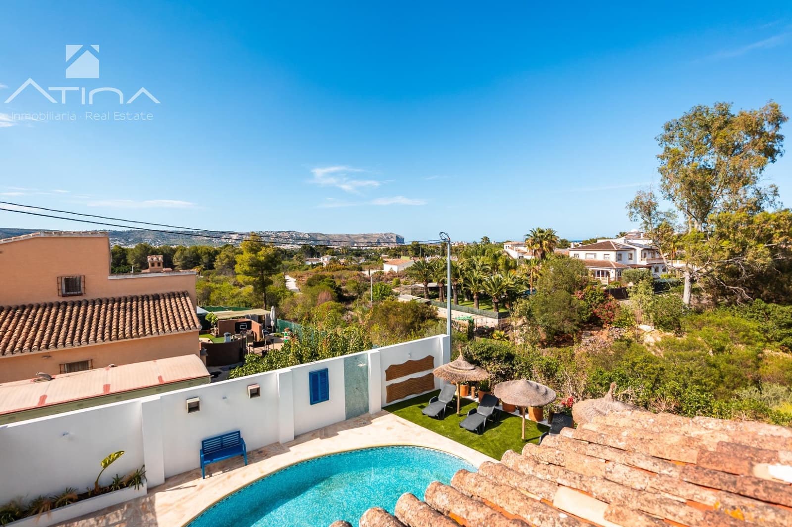 4 bedroom Villa for sale in Javea / Xabia with pool - € 699,000 (Ref: 8576431)