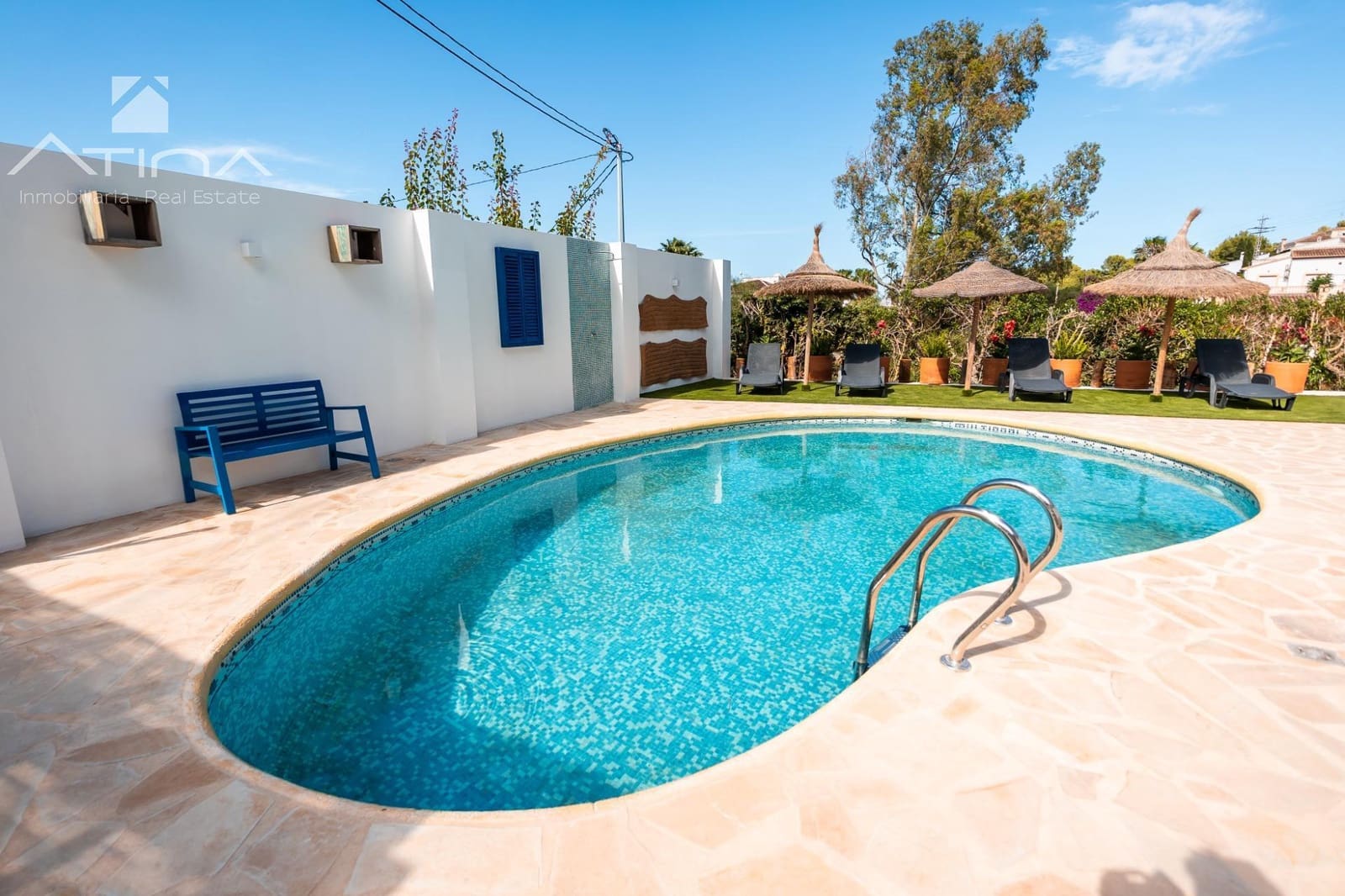 4 bedroom Villa for sale in Javea / Xabia with pool - € 699,000 (Ref: 8576431)