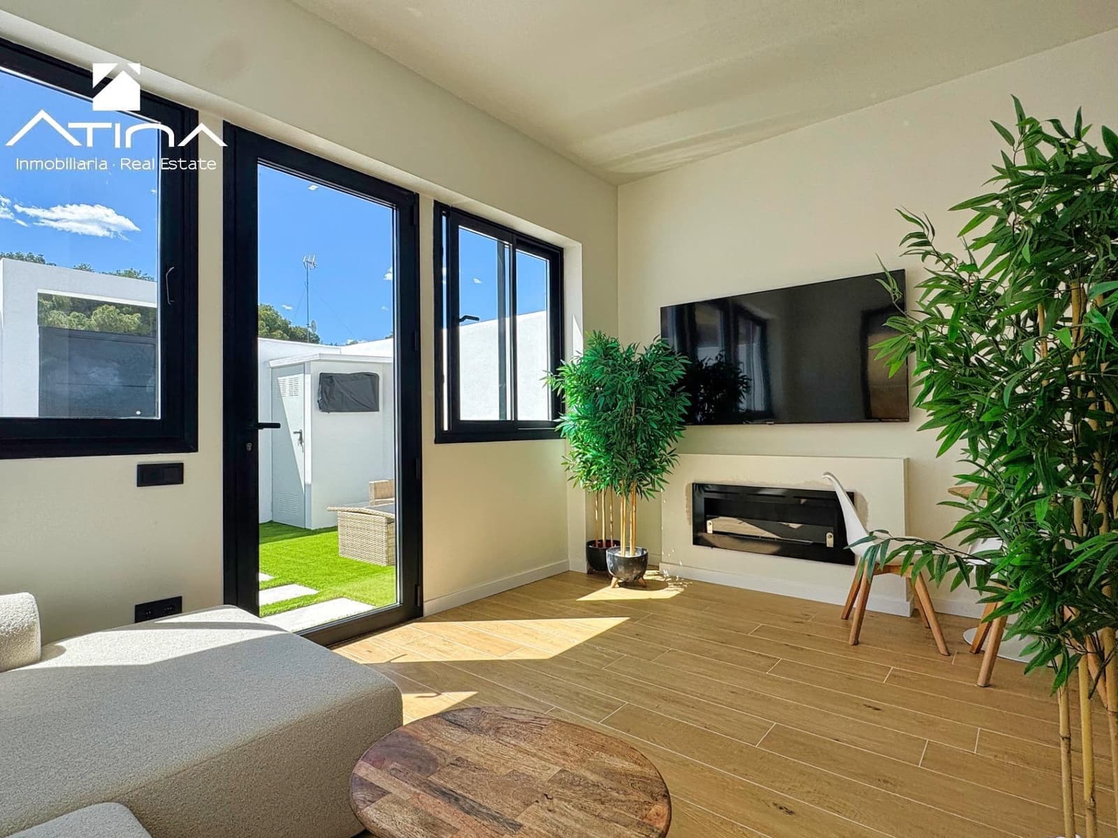 2 sovrum Radhus till salu i Javea / Xabia med pool - 268 000 € (Ref: 8672130)