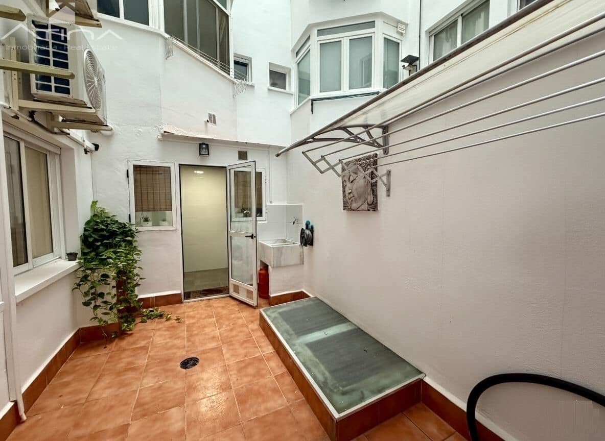 3 quarto Apartamento para venda em Denia com garagem - 285 000 € (Ref: 8696512)