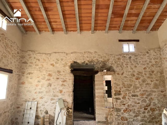 3 slaapkamer Villa te koop in Gata de Gorgos met garage - € 299.000 (Ref: 8738018)