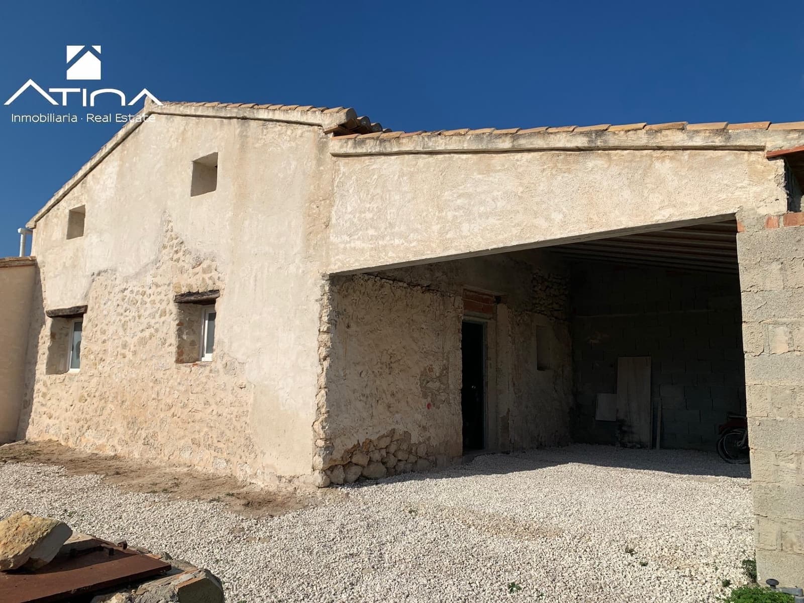 3 slaapkamer Villa te koop in Gata de Gorgos met garage - € 299.000 (Ref: 8738018)