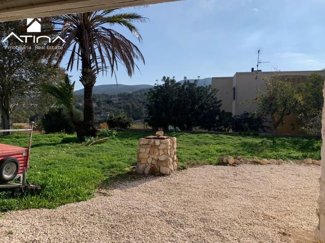 3 slaapkamer Villa te koop in Gata de Gorgos met garage - € 299.000 (Ref: 8738018)