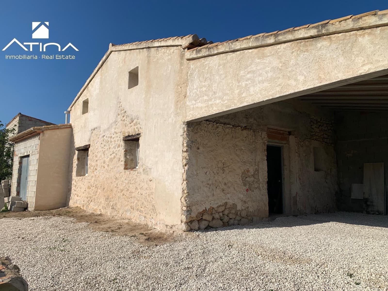 3 slaapkamer Villa te koop in Gata de Gorgos met garage - € 299.000 (Ref: 8738018)