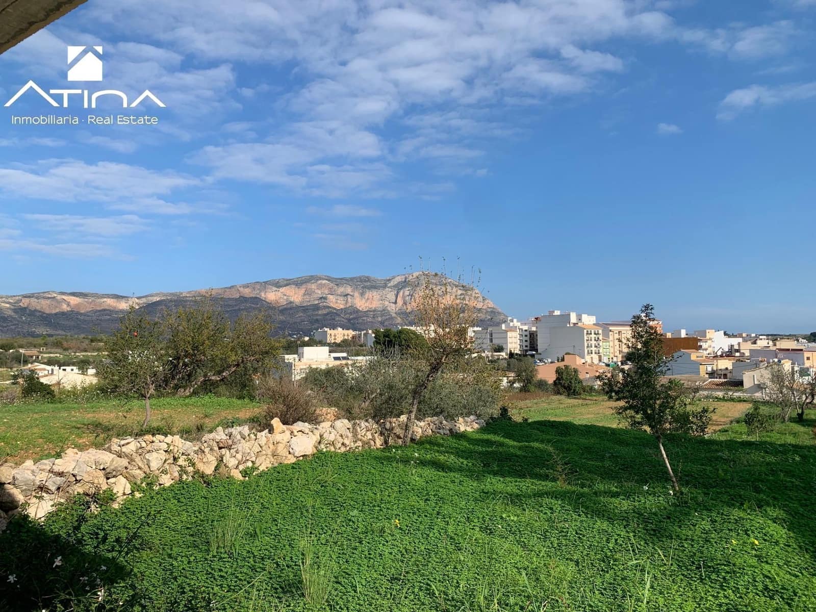 3 slaapkamer Villa te koop in Gata de Gorgos met garage - € 299.000 (Ref: 8738018)