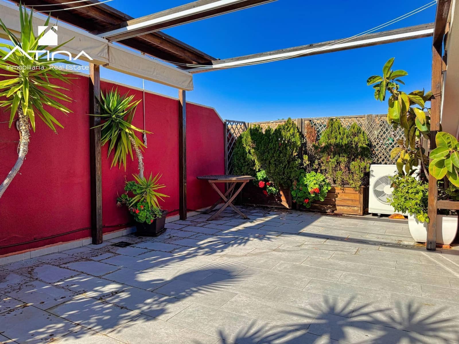 3 soverom Penthouse til salgs i Arenal med svømmebasseng garasje - € 529 000 (Ref: 8778500)