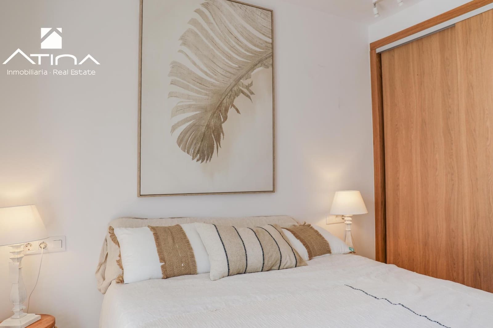 2 soveværelse Rækkehus til salg i Denia med swimmingpool garage - € 359.000 (Ref: 8822415)