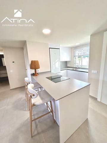 2 makuuhuone Rivitalo myytävänä paikassa El Montgó, Dénia mukana uima-altaan 
autotalli - 359 000 € (Ref: 8822415)