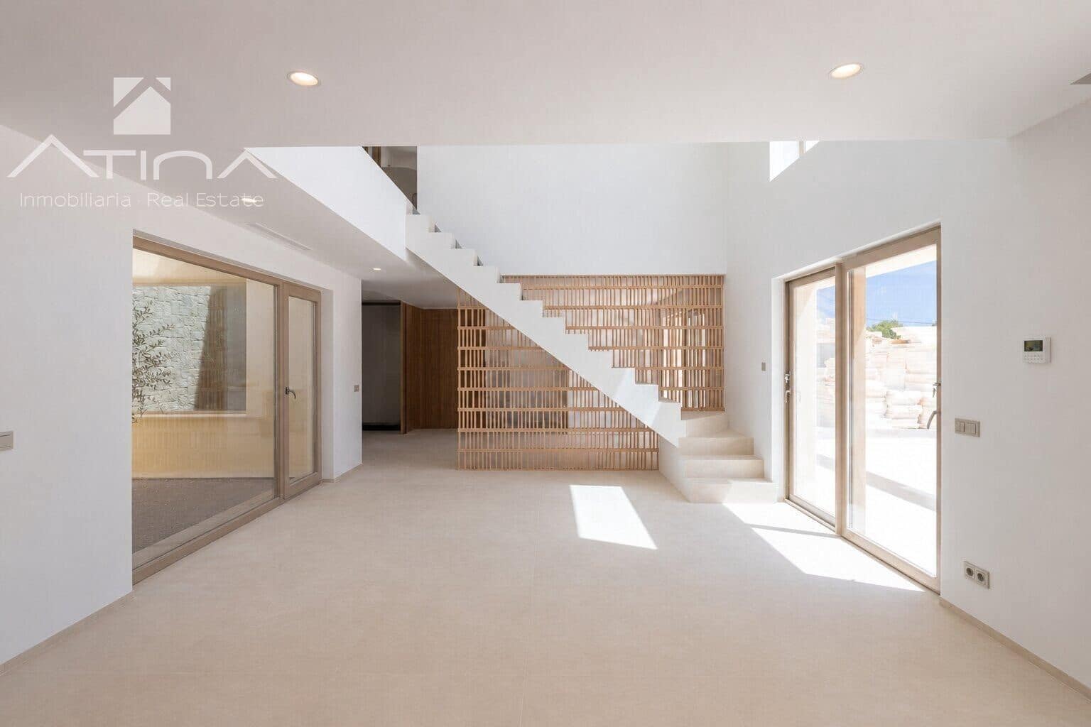 4 soverom Villa til salgs i Javea / Xabia med svømmebasseng garasje - € 1 800 000 (Ref: 8881846)