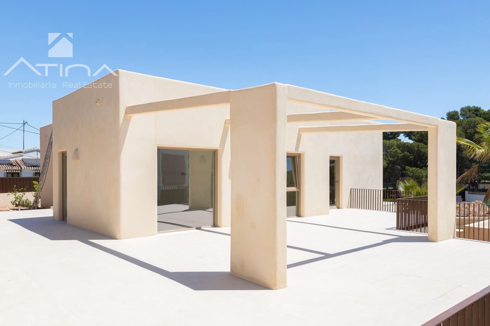 4 soverom Villa til salgs i Javea / Xabia med svømmebasseng garasje - € 1 800 000 (Ref: 8881846)