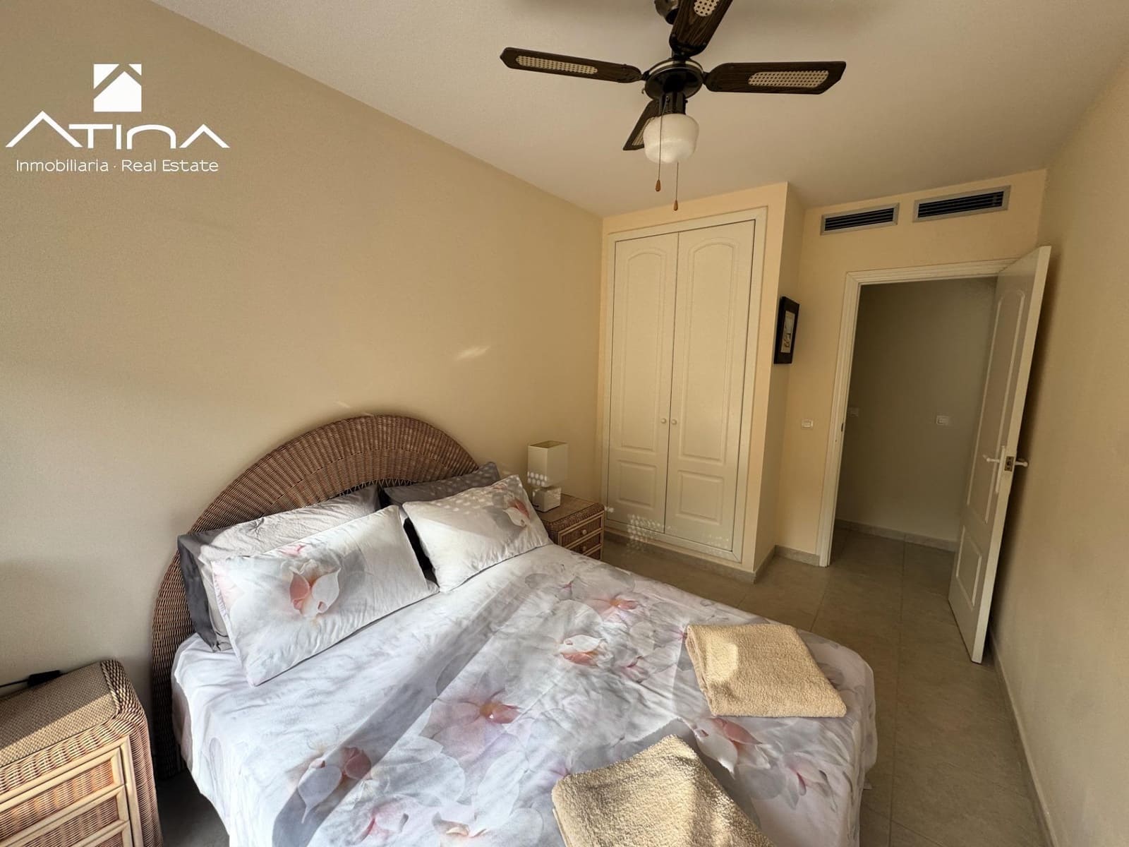 3 chambre Appartement à vendre à Arenal avec piscine garage - 489 000 € (Ref: 8923916)