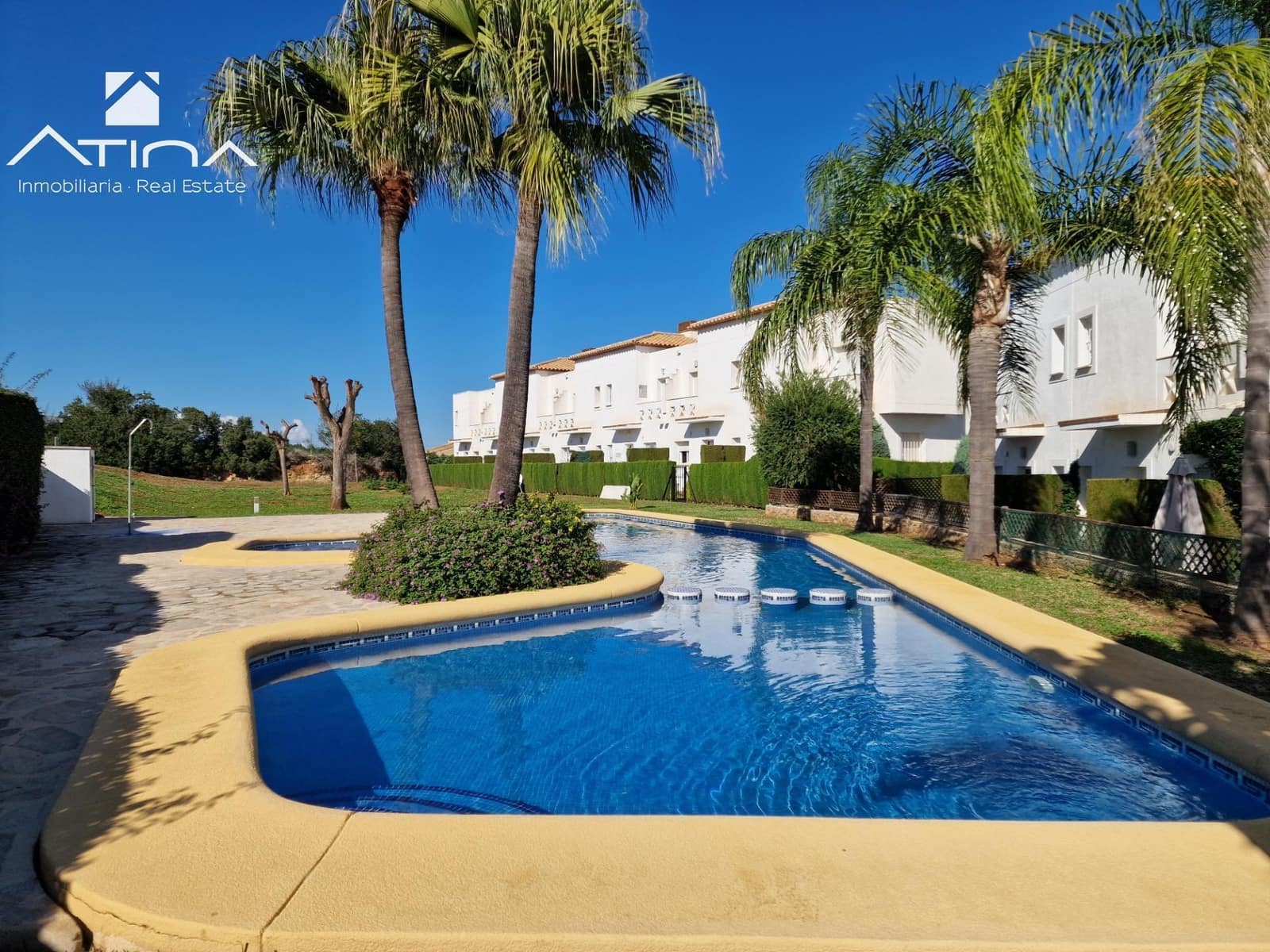 3 soveværelse Rækkehus til salg i Pedreguer med swimmingpool - € 315.000 (Ref: 8934945)